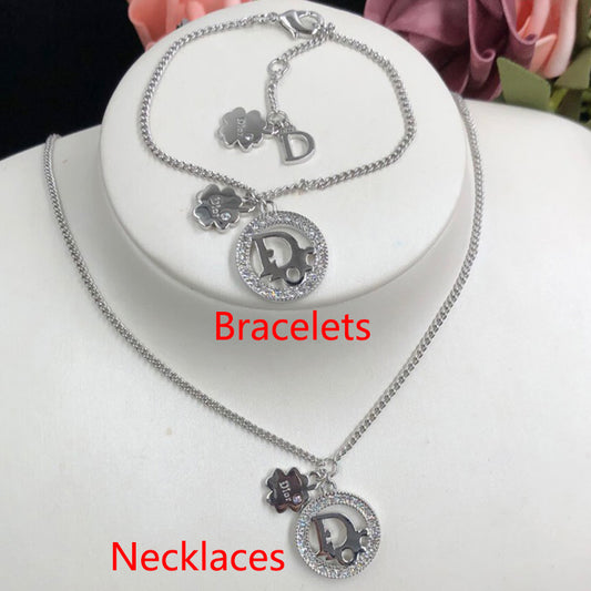 1YD223XDE Stylish  Bracelets Necklaces