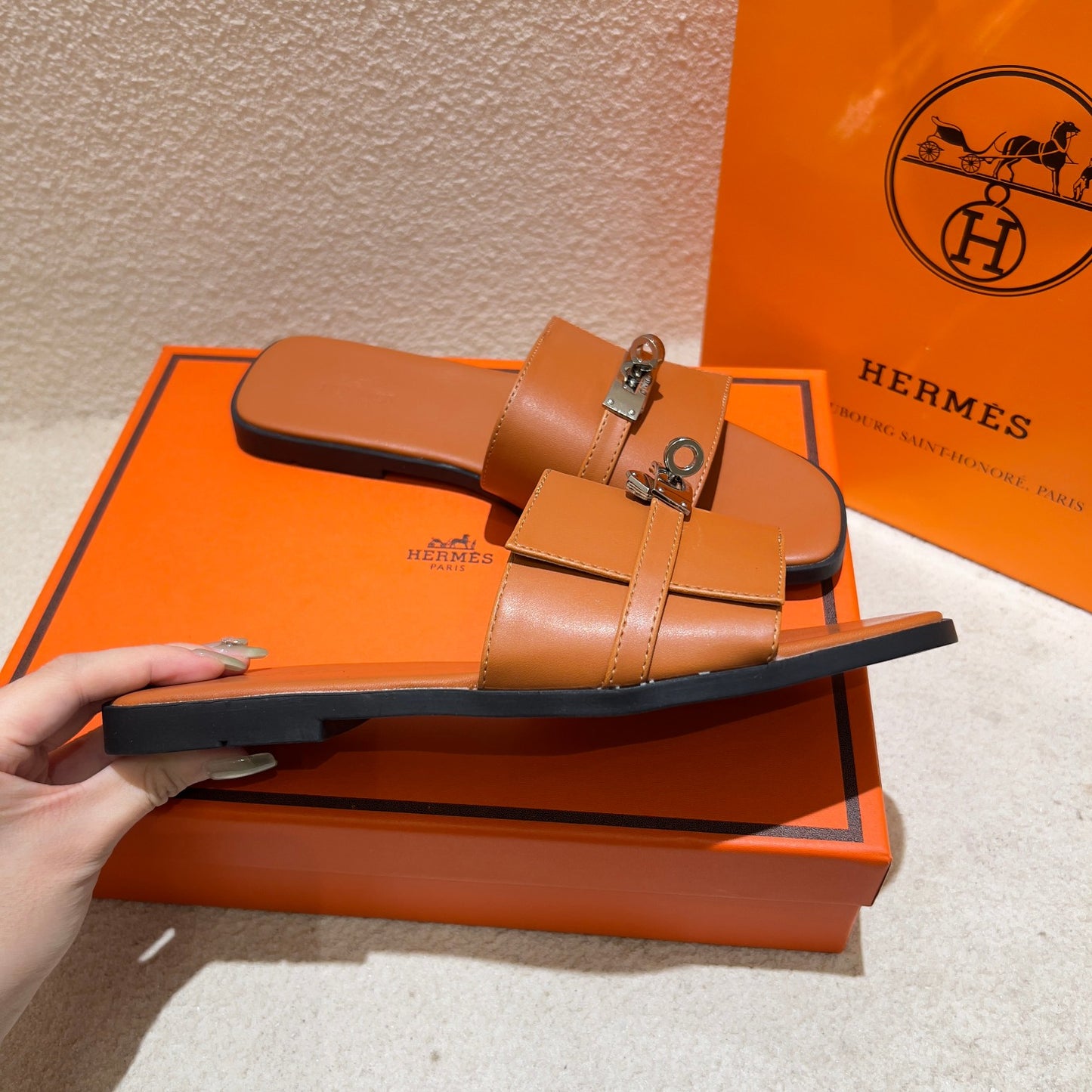 14H201ZDE Stylish Slippers