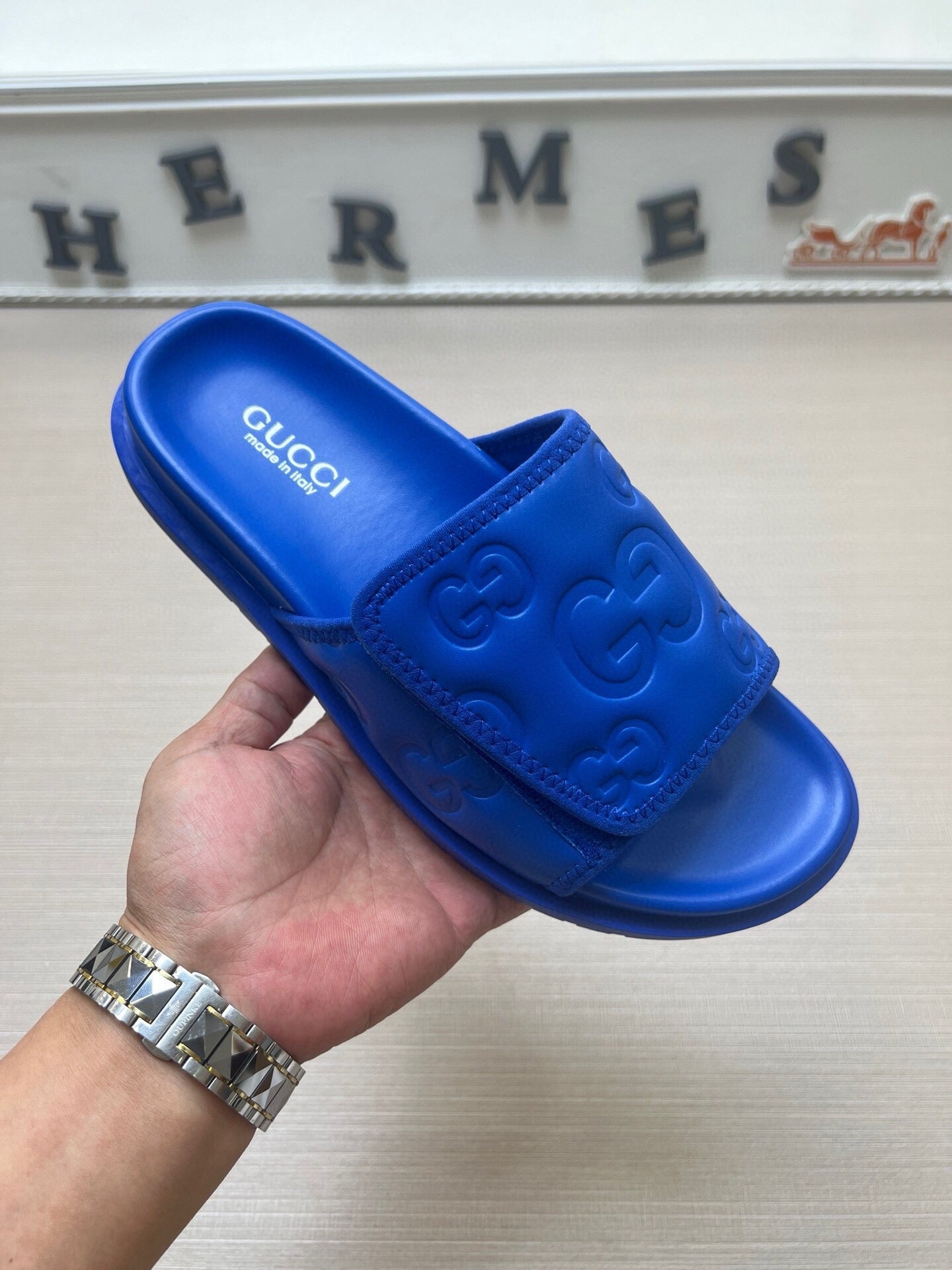 5LB230ZDE Stylish Slippers