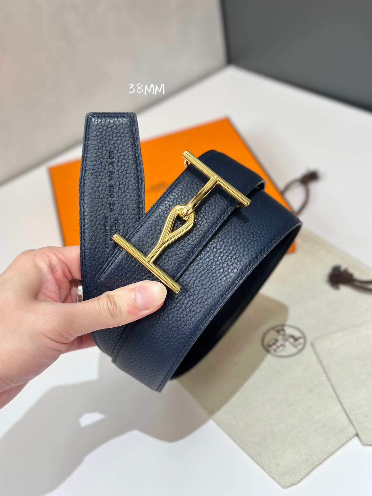 1WH195PDE Stylish  High quality belt With full package