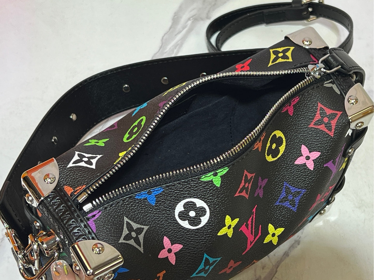 1WE101BDE Stylish leather bag