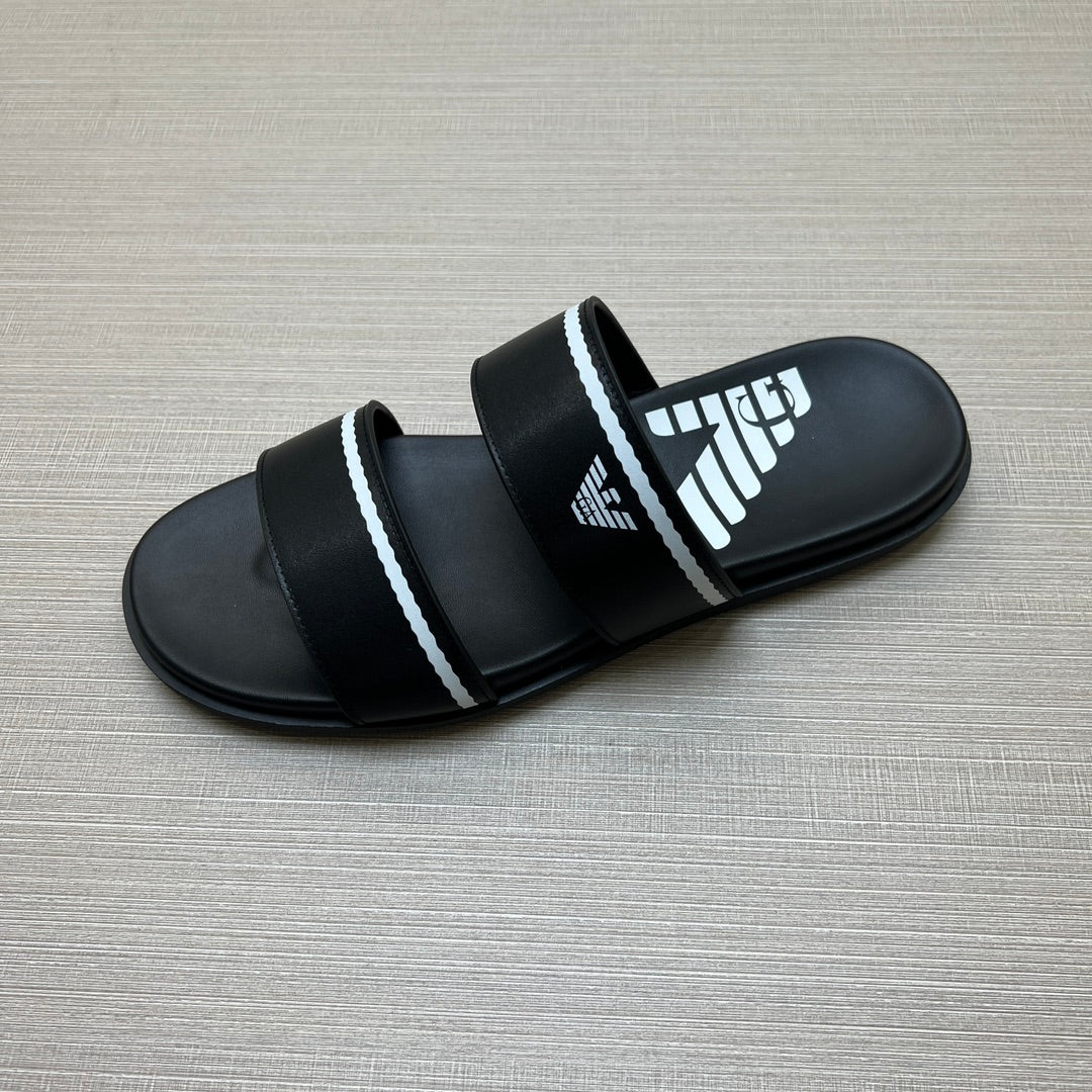 54A102ZDE Stylish slippers