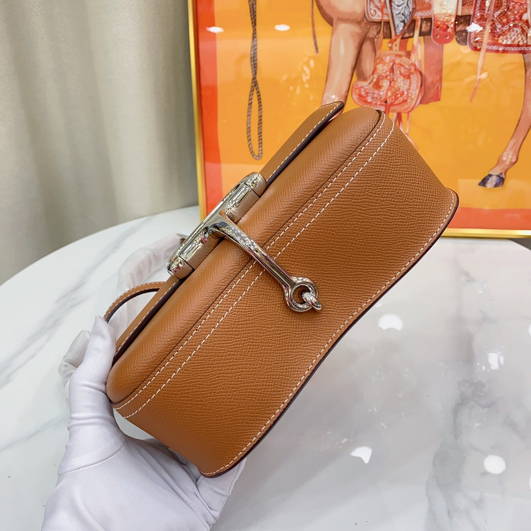 155NH8BDE Stylish leather bag