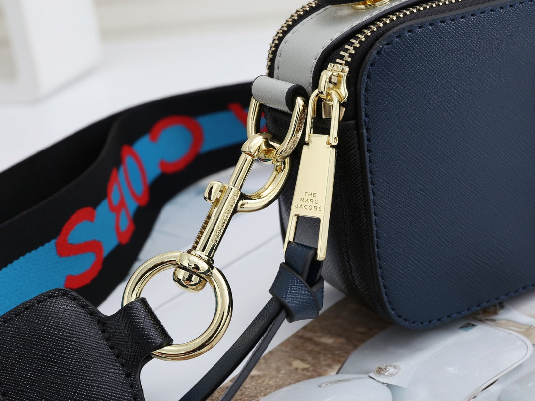 1XA31BDE Stylish leather bag 