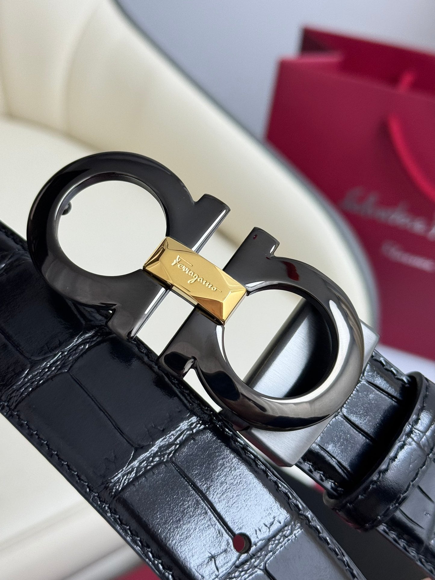 1WA167PDE Stylish  High quality belt With full package