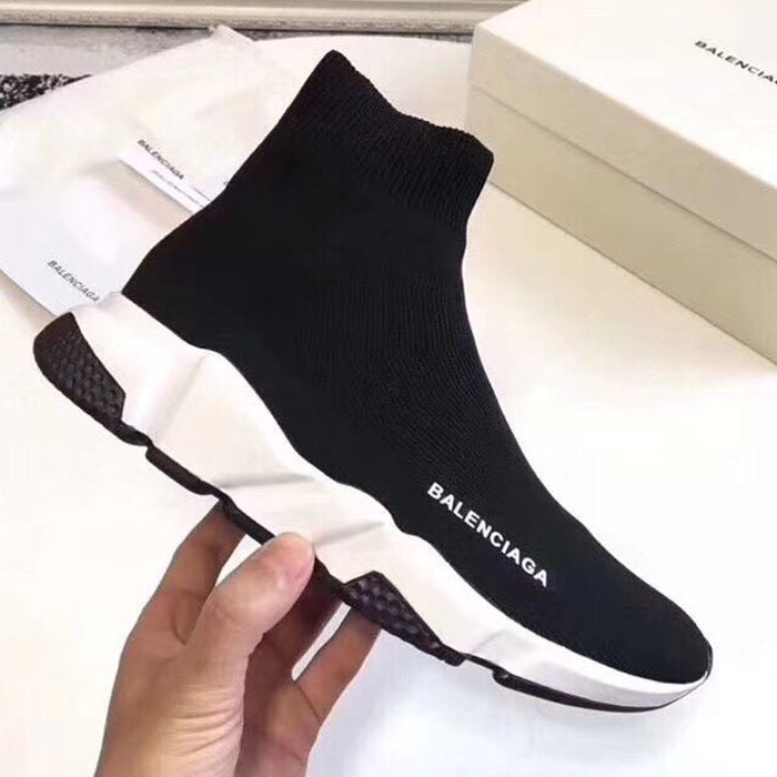 2J200ZDE Stylish Sneakers