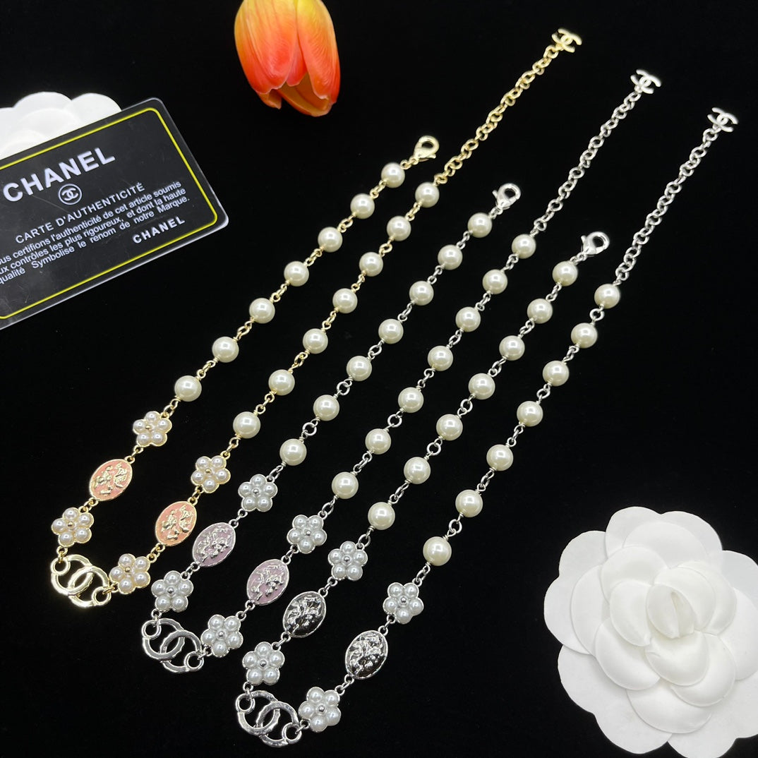 14C930XDE Stylish Necklaces