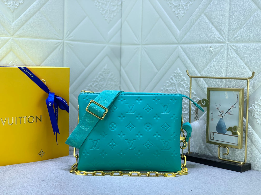 2XE40BDE Stylish leather bag 