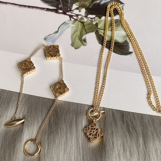14A602XDE Stylish  Bracelets  Necklaces