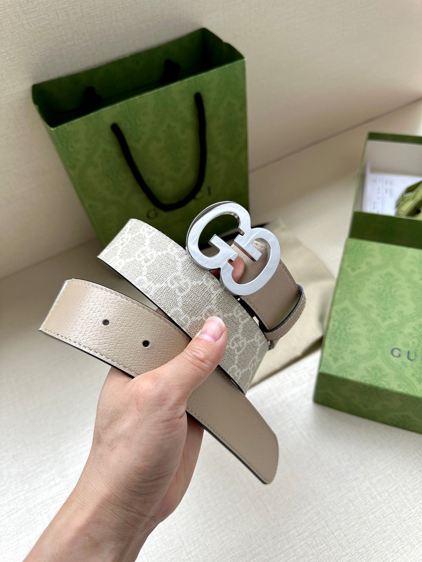 155RB229PDE Stylish  High quality belt With full package