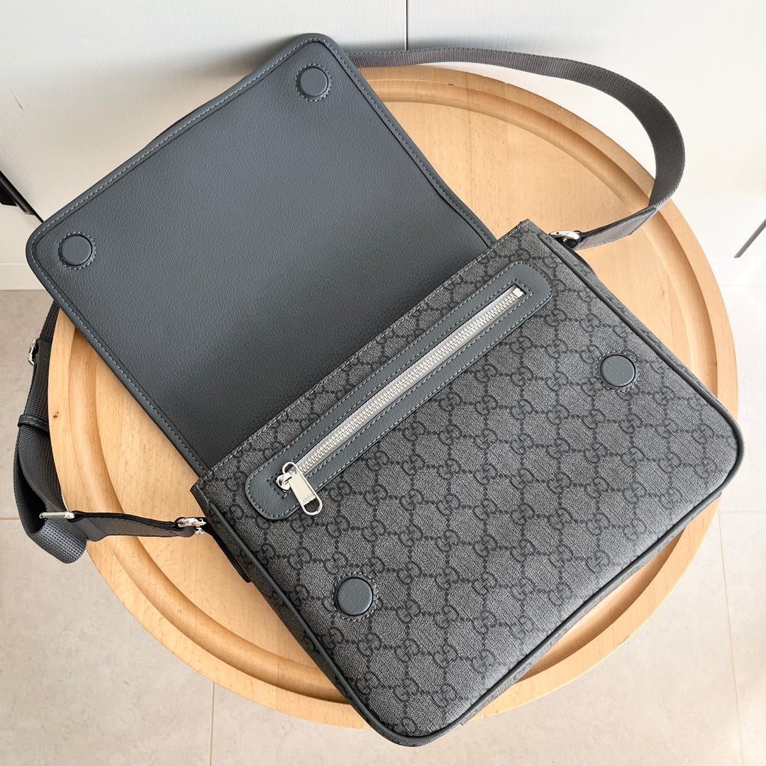 155NB50BDE Stylish leather bag