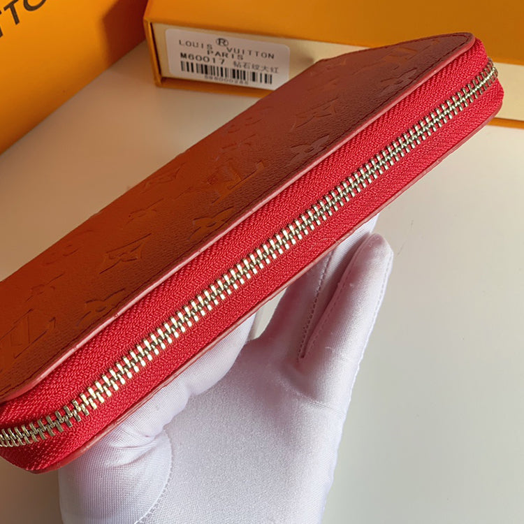 1E06BDE Stylish leather wallets