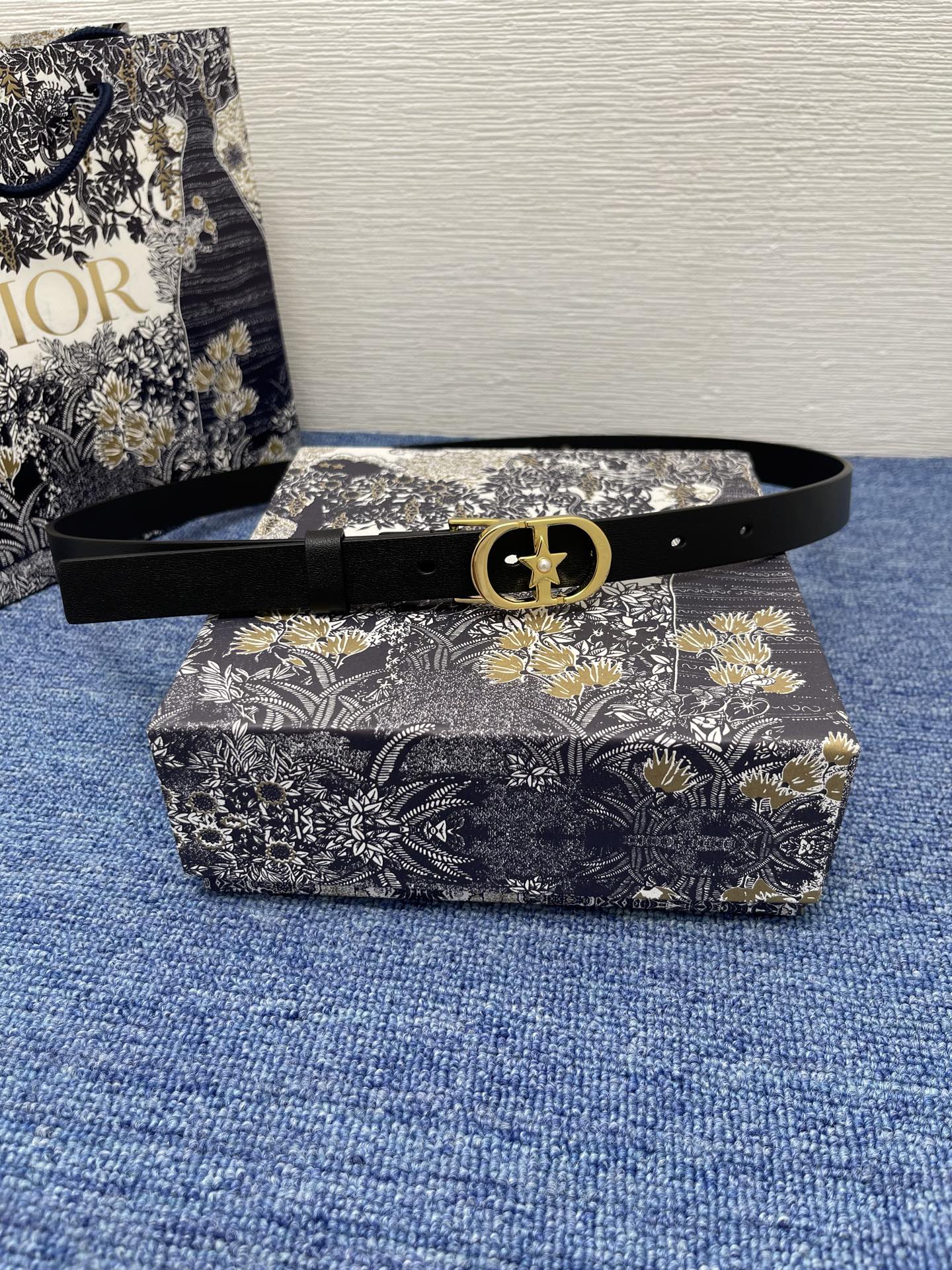 155RD205PDE Stylish  High quality belt With full package