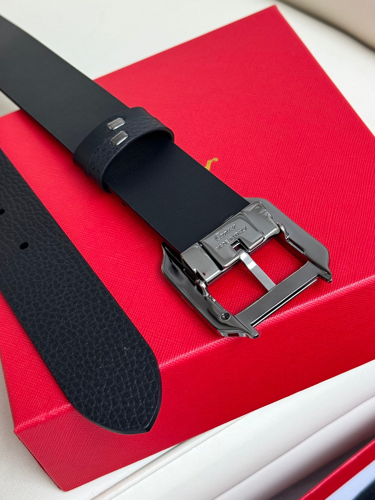 1WK174PDE Stylish  High quality belt With full package