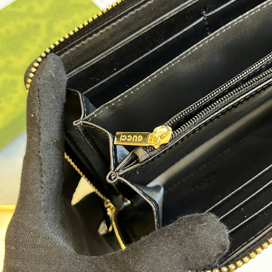 15RB93BDE Stylish leather bag