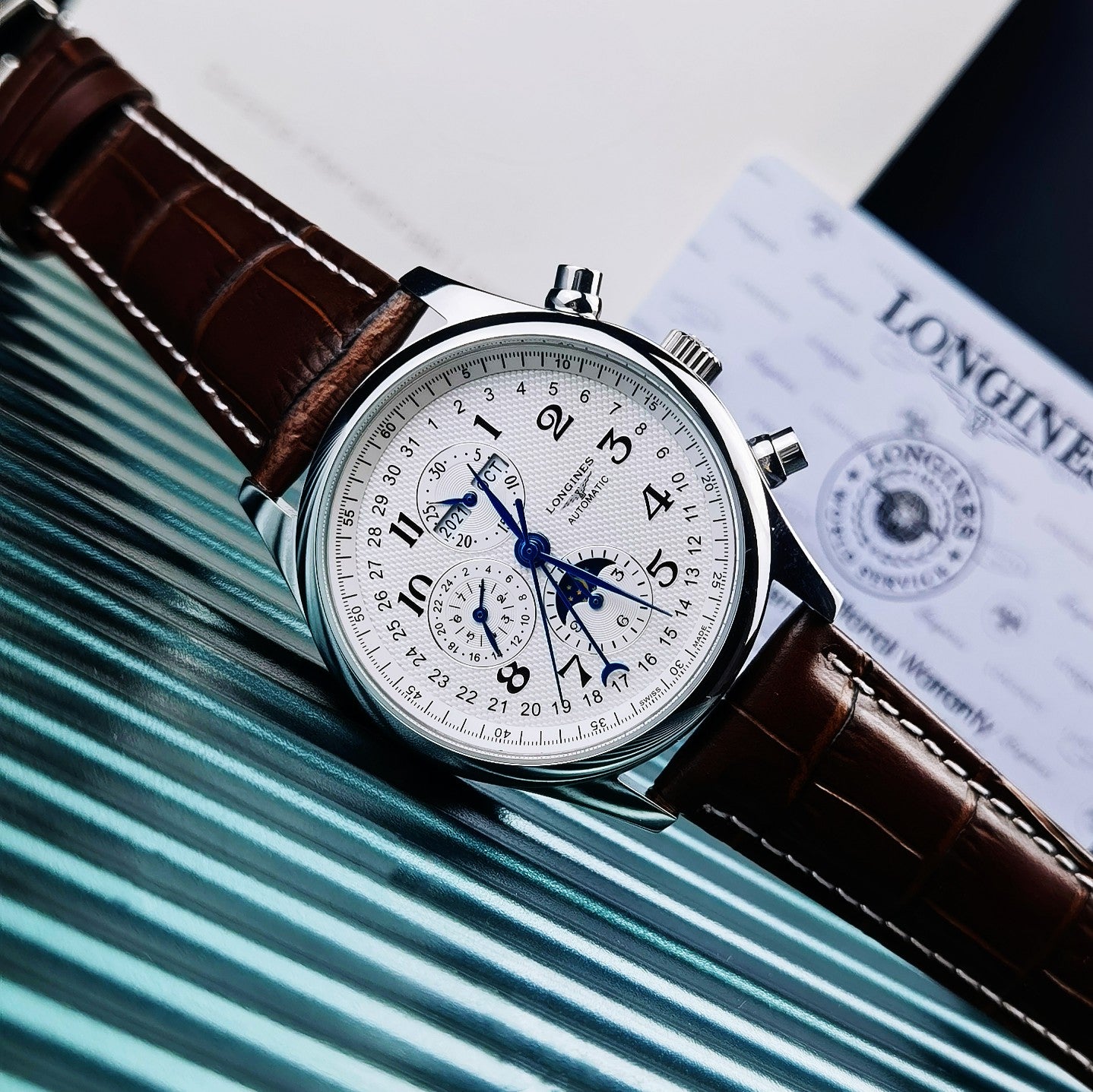 255RA42LDE Stylish Watches