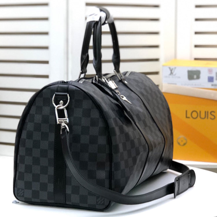 1E066BDE Stylish leather bag 