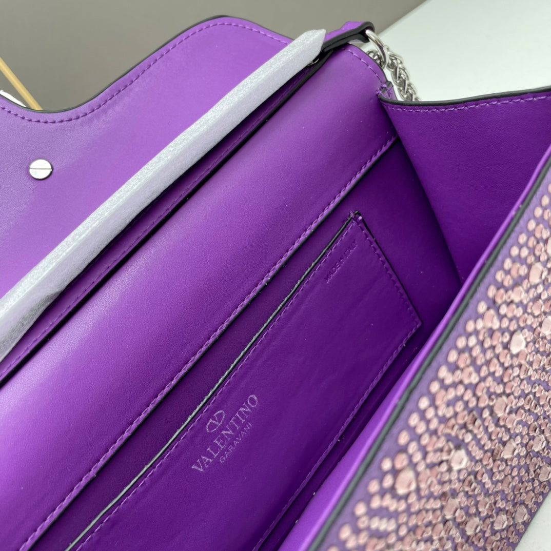 1WVL119BDE Stylish leather bag