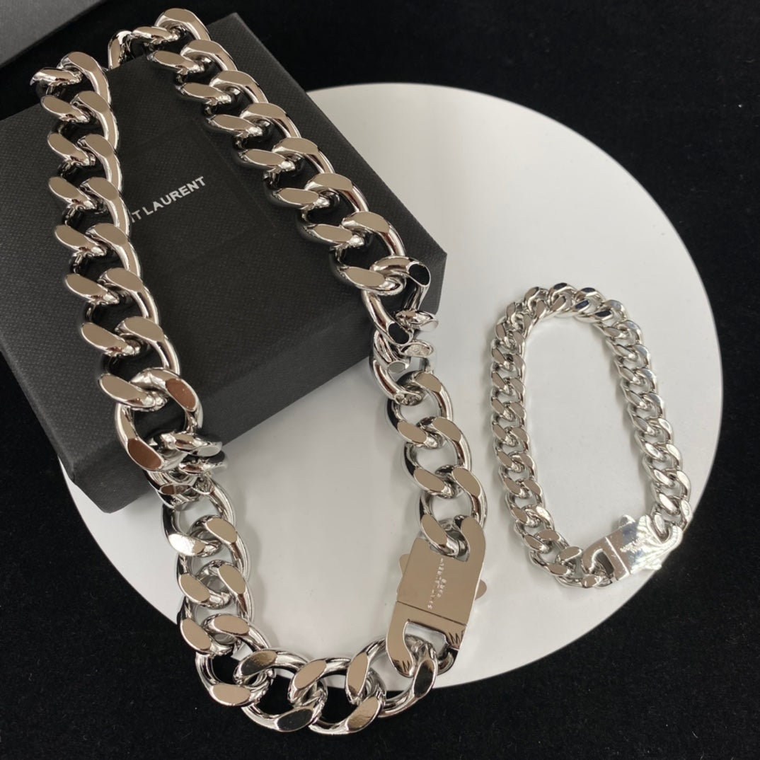 1XSL590XDE Stylish  Bracelets Necklaces