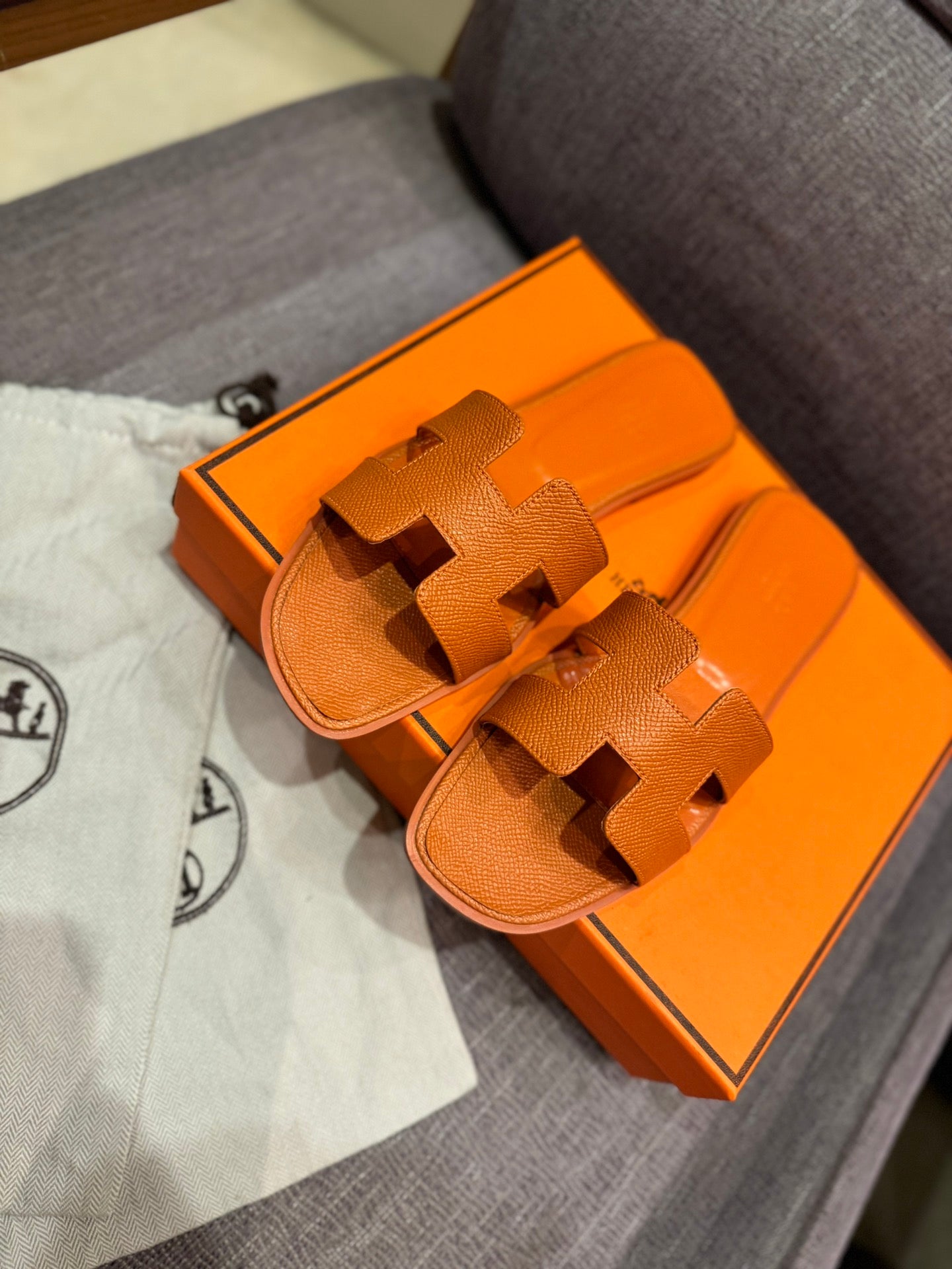 1ZH237ZDE Stylish Slippers