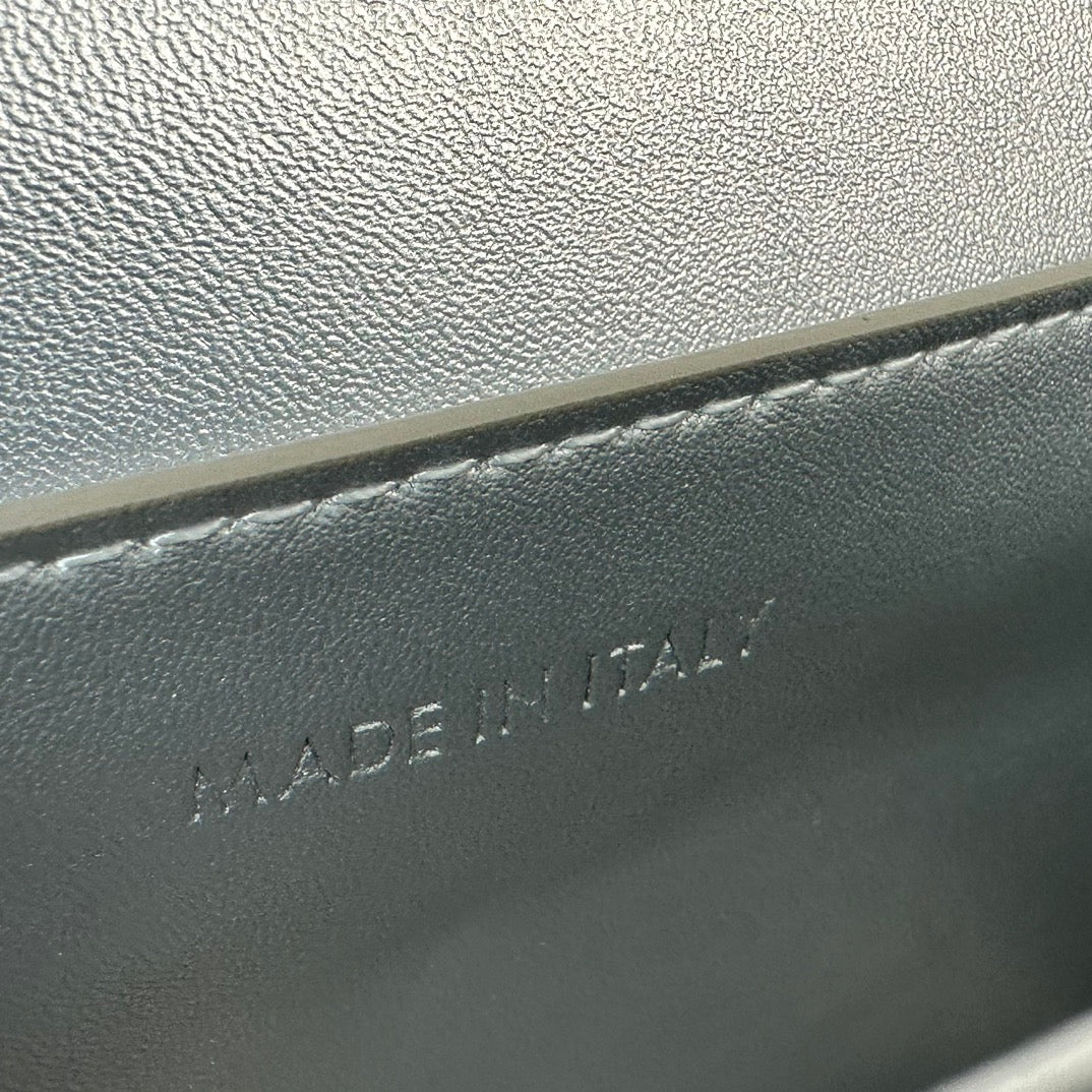 1XE271BDE Stylish leather bag 