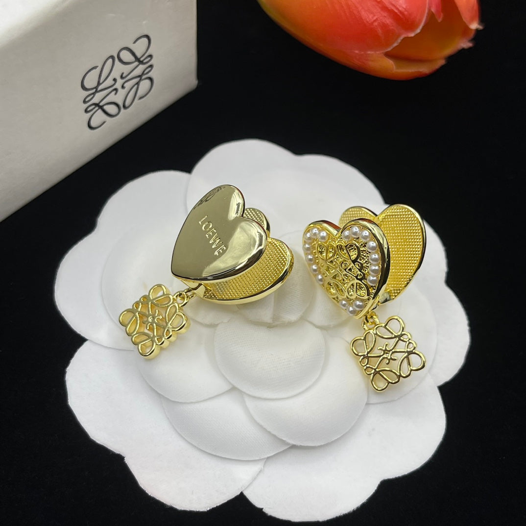 14A1002EDE Stylish Earrings