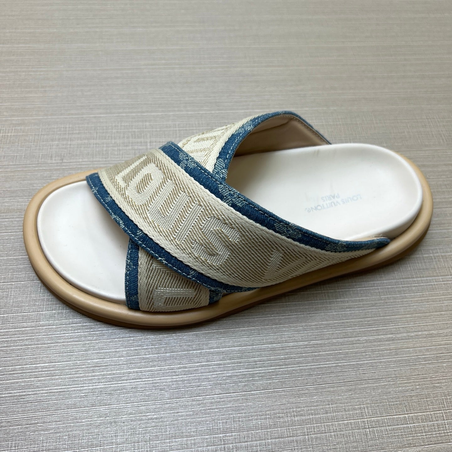 535ZE274ZDE Stylish Slippers