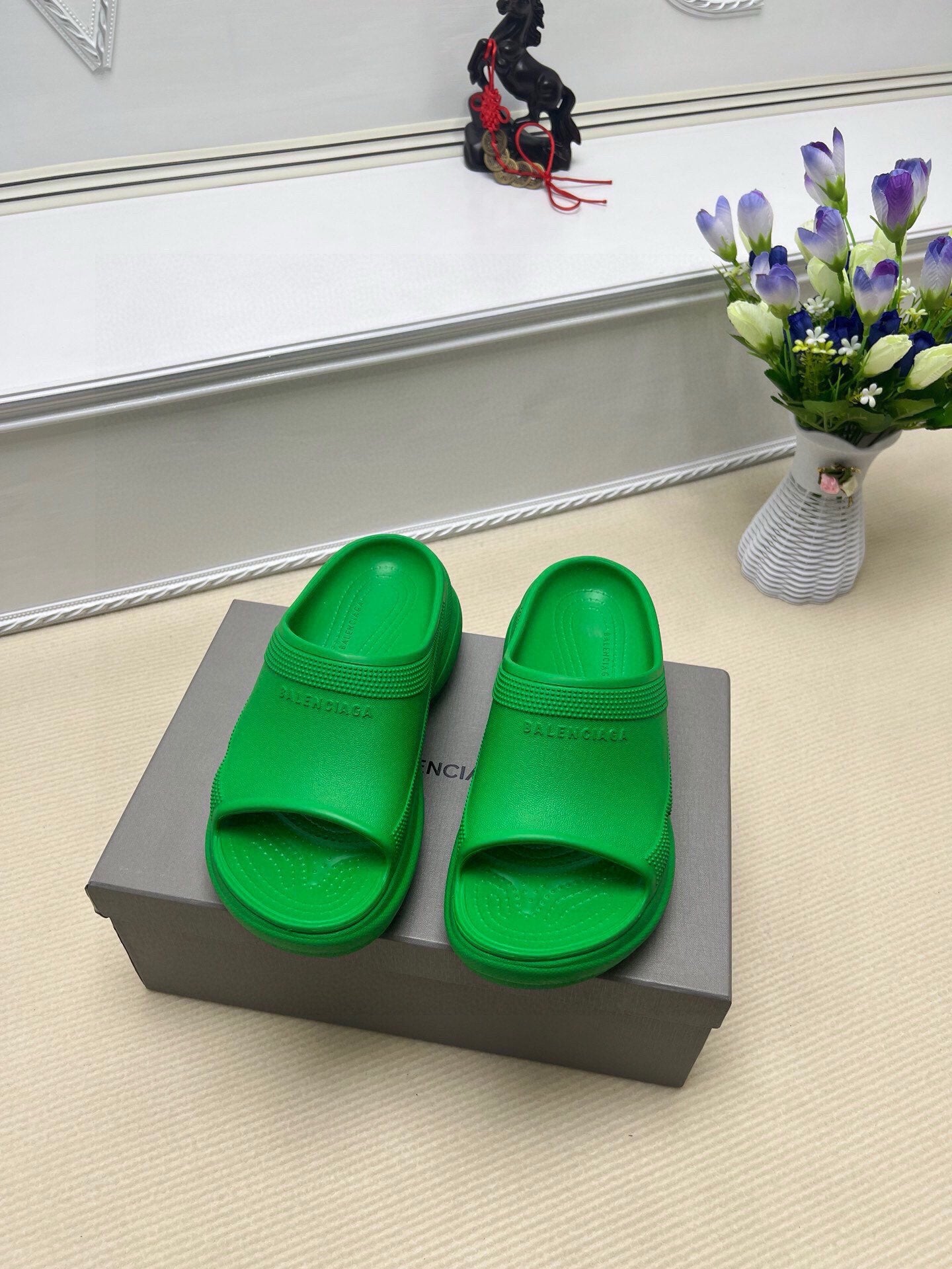 54J41ZDE Stylish slippers Sole thickness 6cm