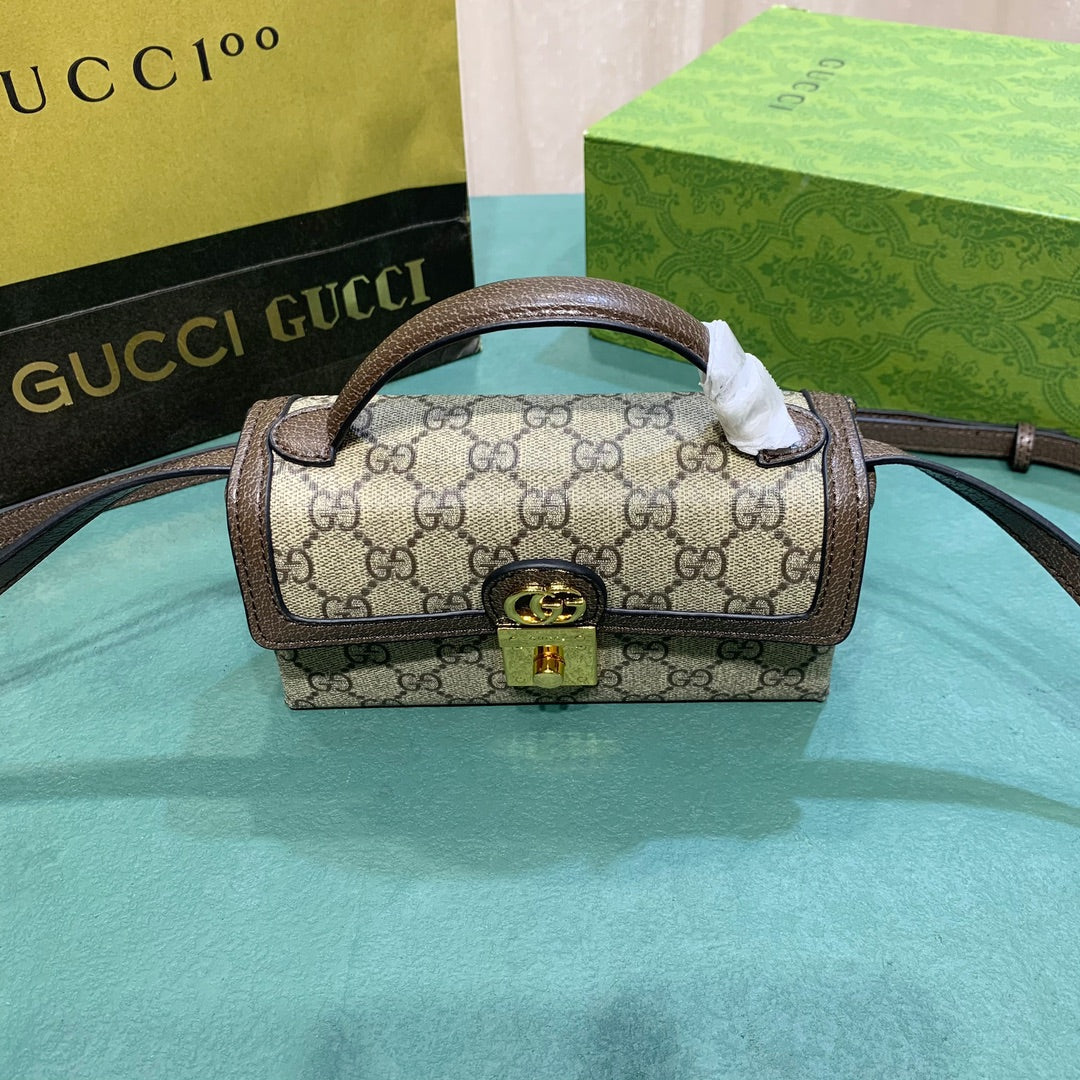 155NB71BDE Stylish leather bag