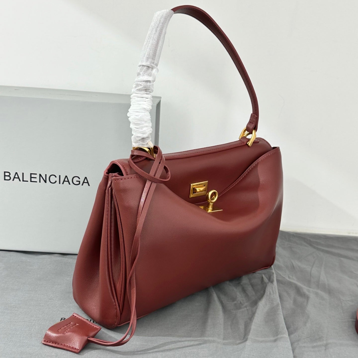 15XJ3BDE Stylish leather bag