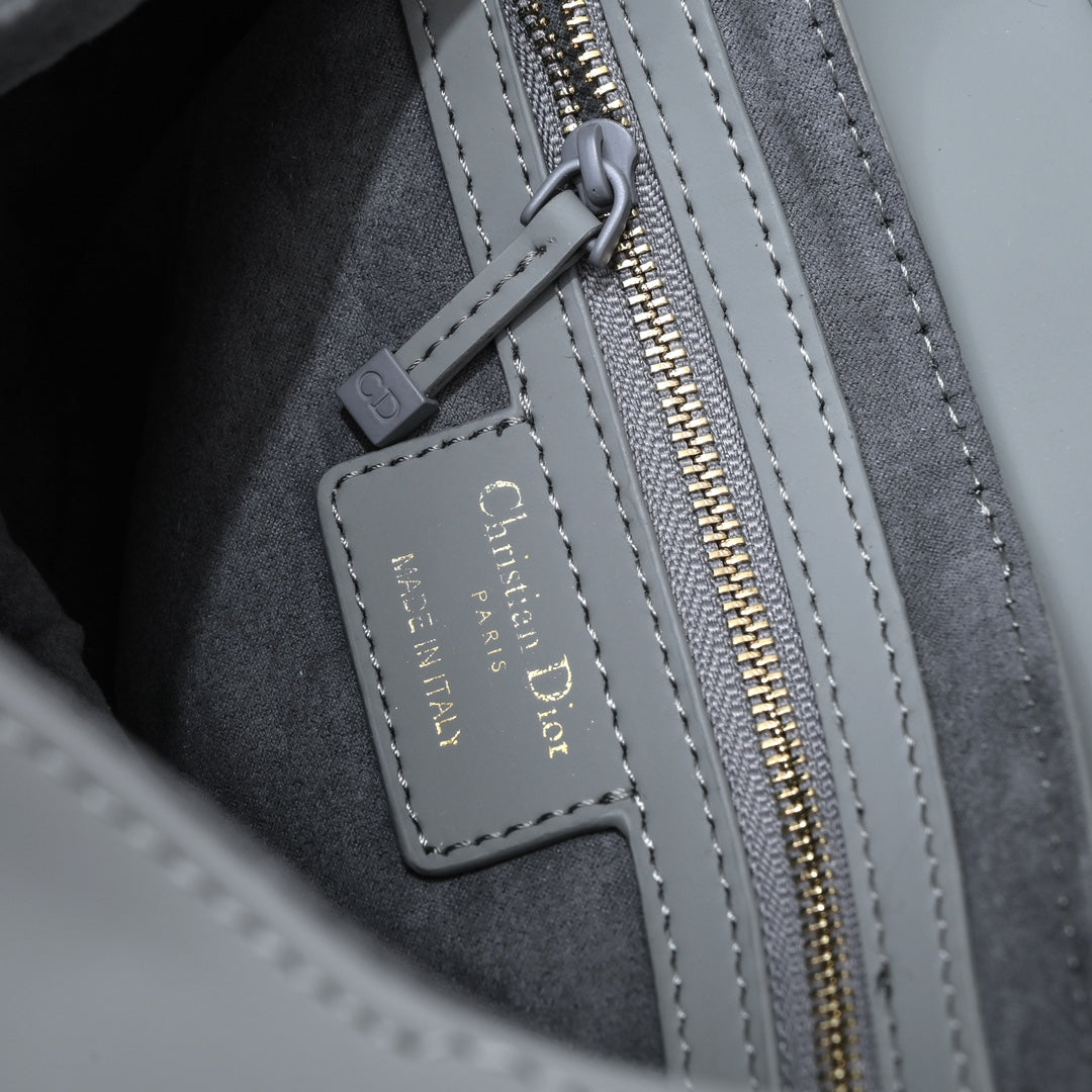 1WD115BDE Stylish leather bag