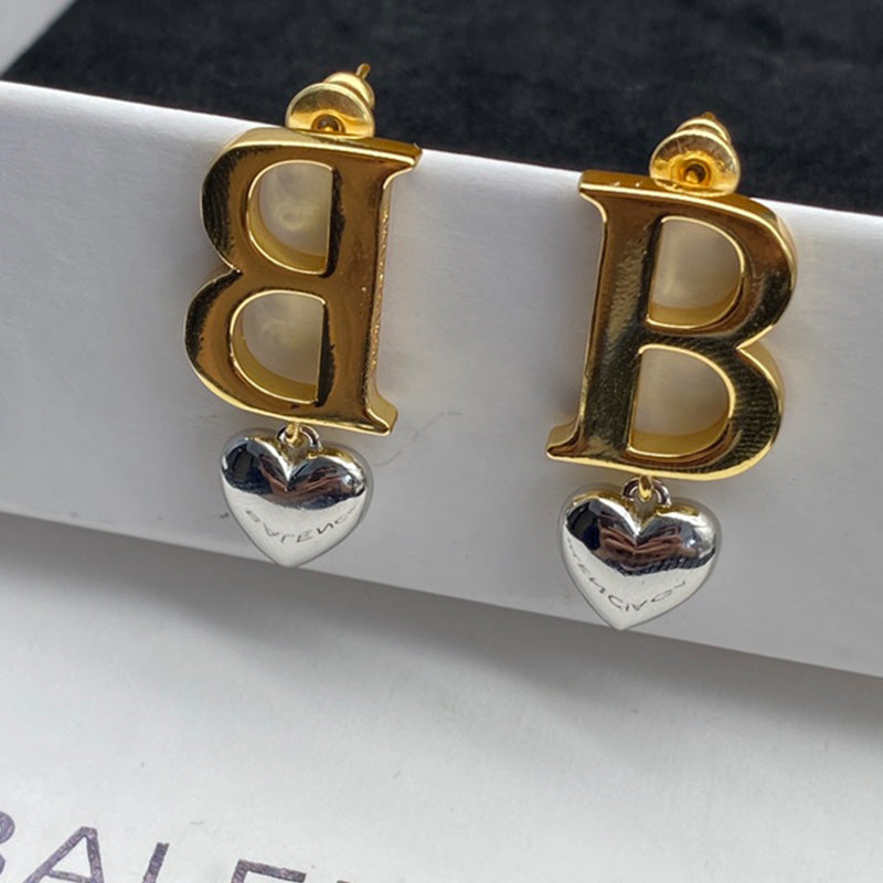 14J127EDE Stylish Earrings