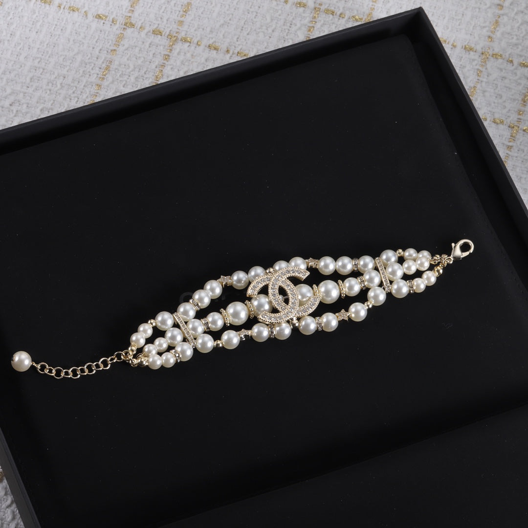 14C291KDE Stylish Bracelets