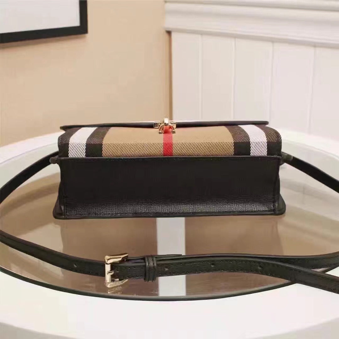 2XR342BDE Stylish leather bag 