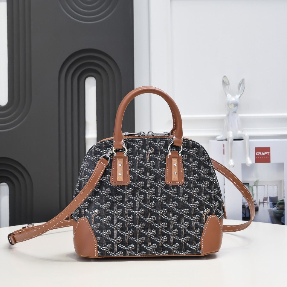 1WA106BDE Stylish leather bag
