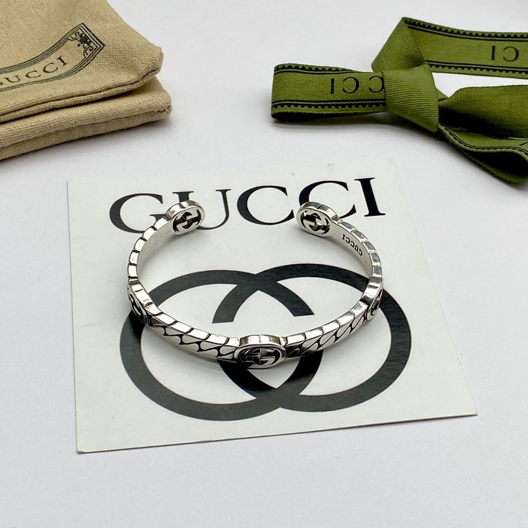 1XB351KDE Stylish Bracelets