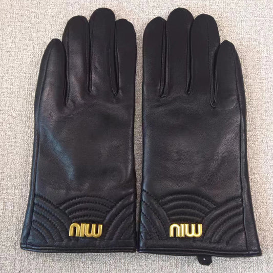 24A107SDE Stylish gloves