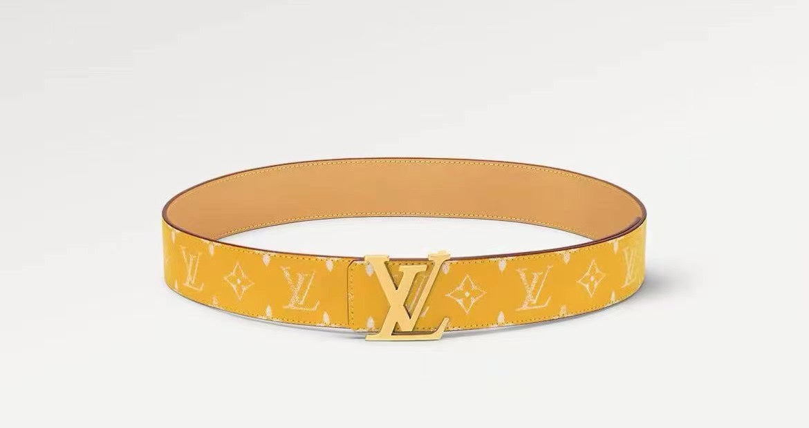 14E131PDE Stylish  High quality belt With full package