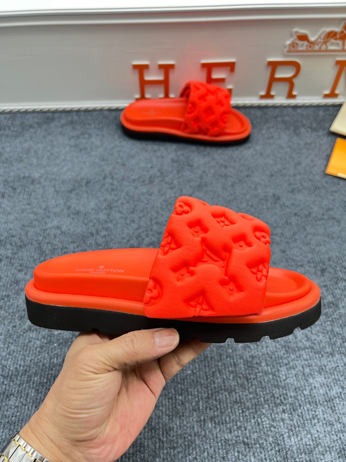 5YE115ZDE Stylish Slippers