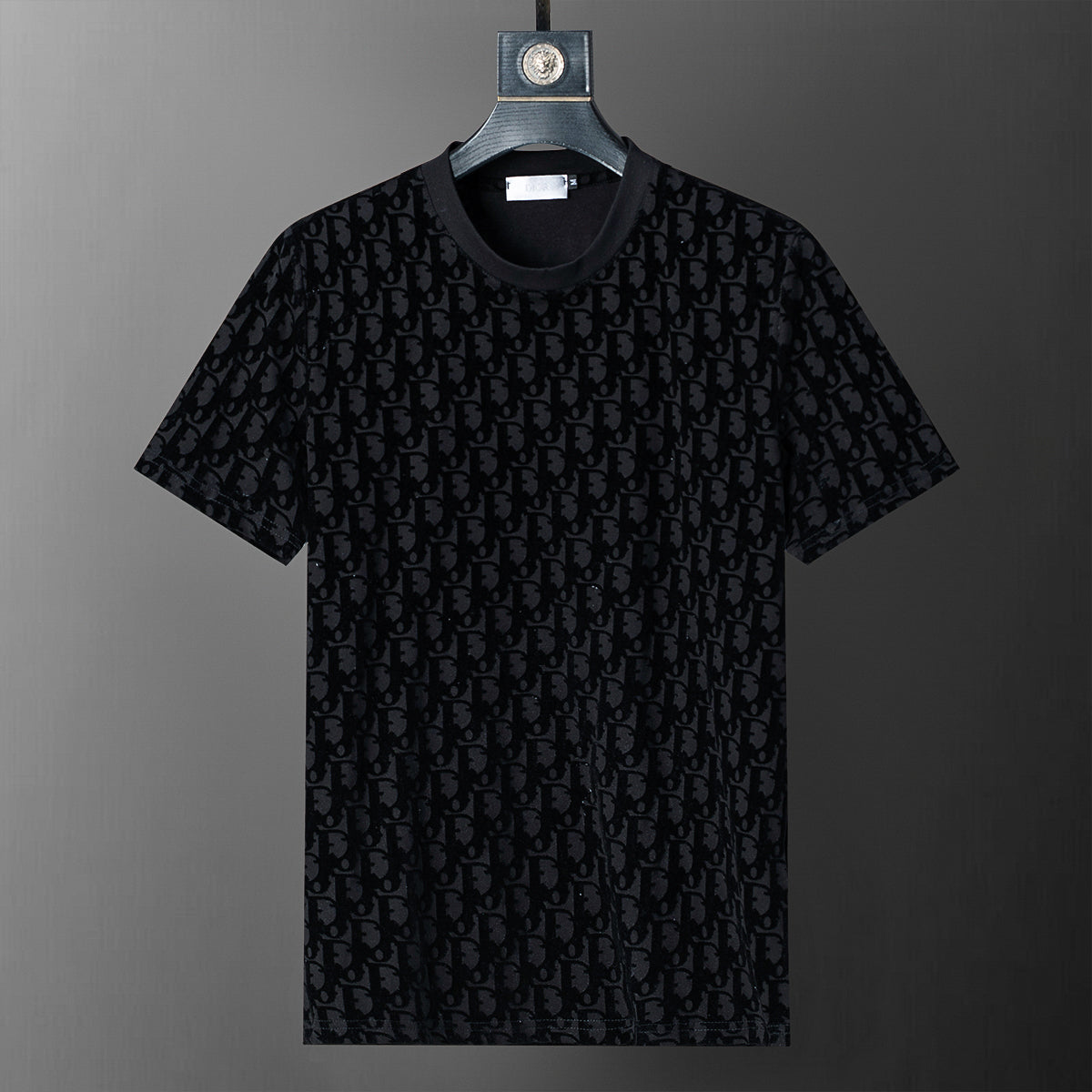 135RD116UDE Stylish shirt and shorts set