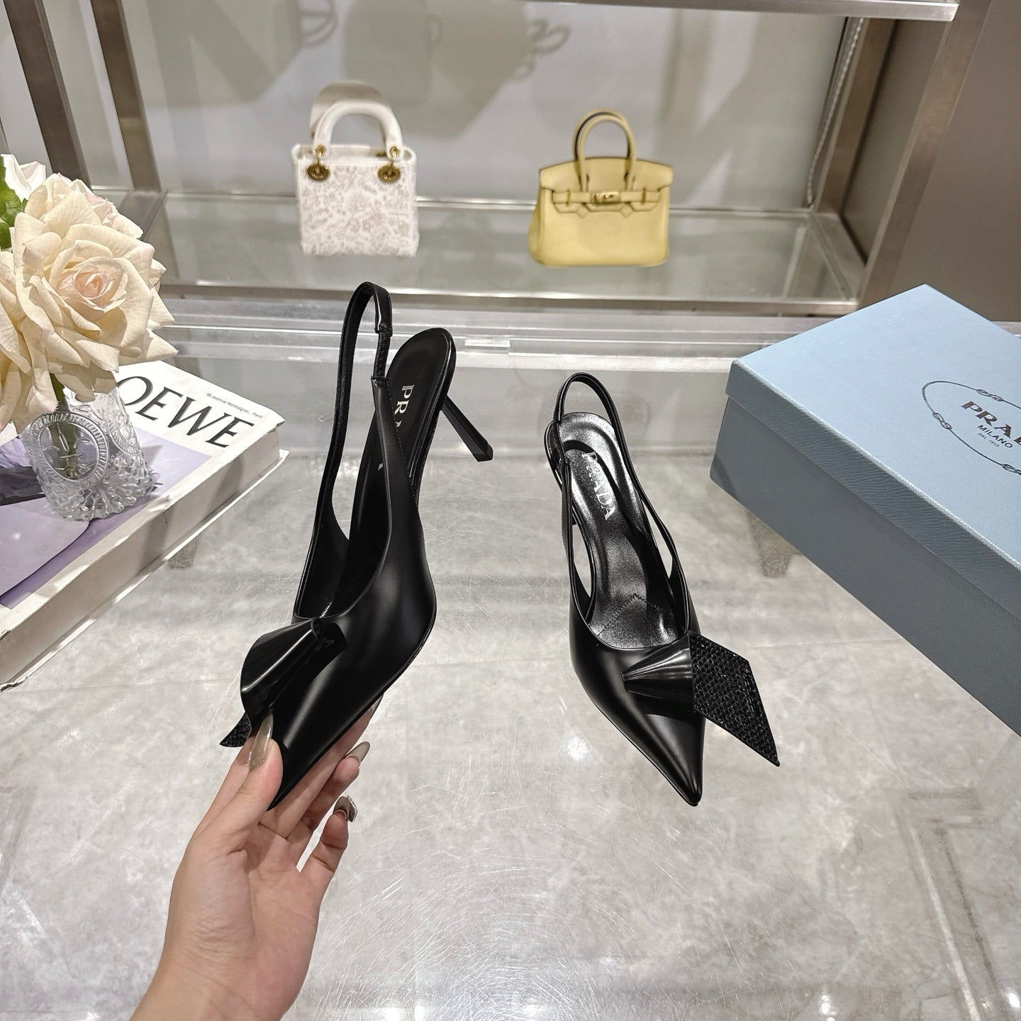255QP41ZDE Stylish leather High heels