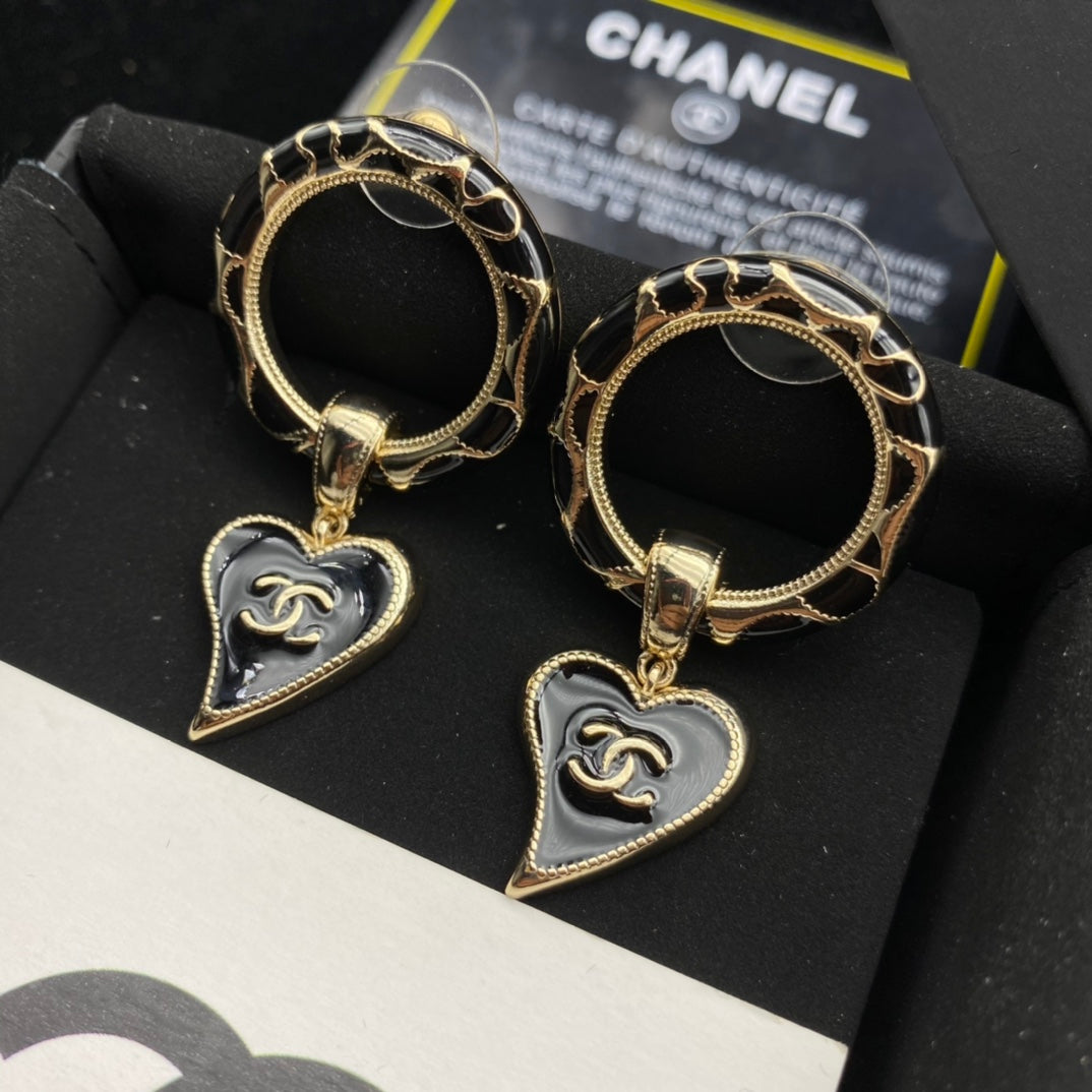 1NC157EDE Stylish Earrings