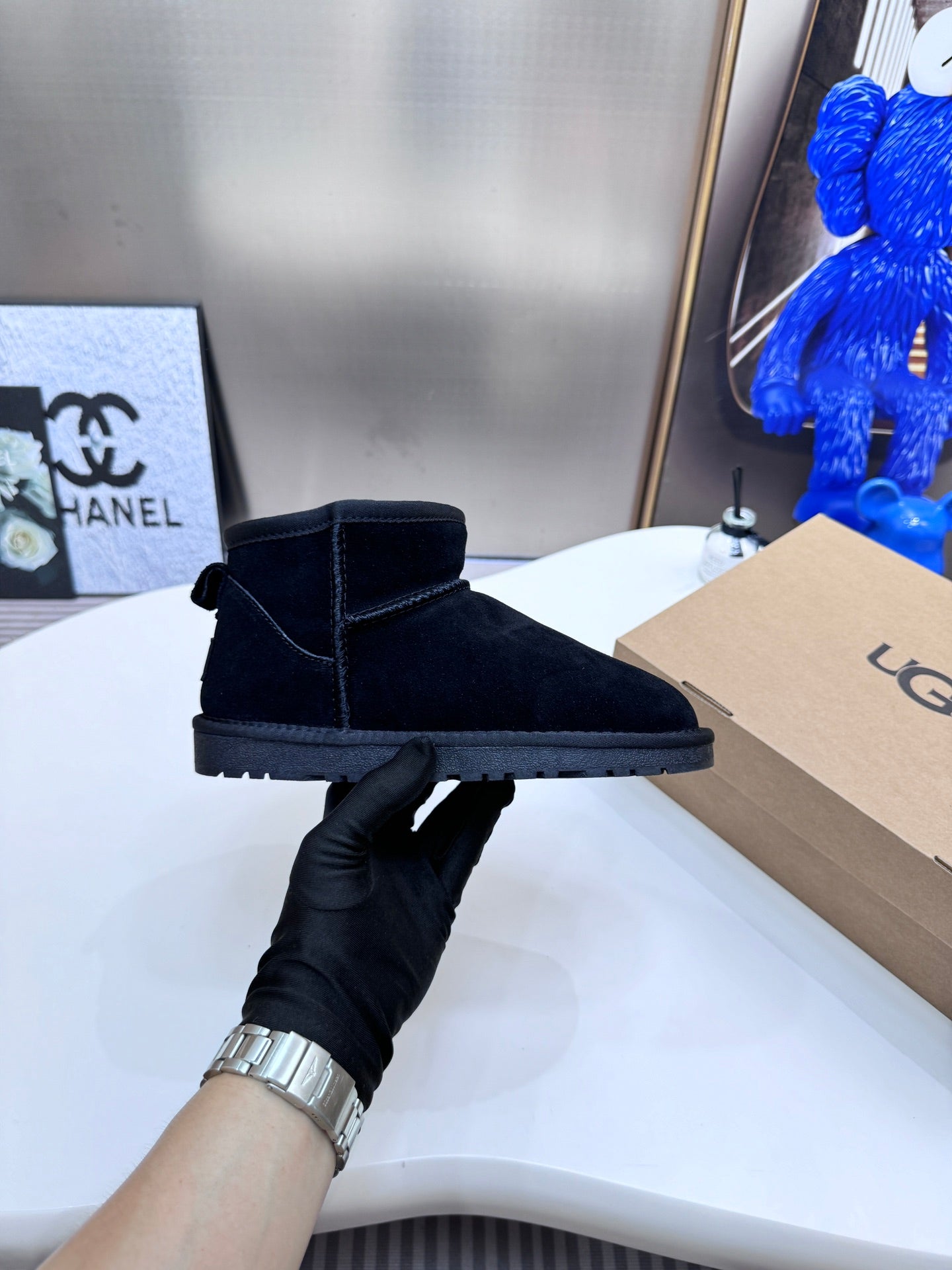 1LU10ZDE Stylish snow boots