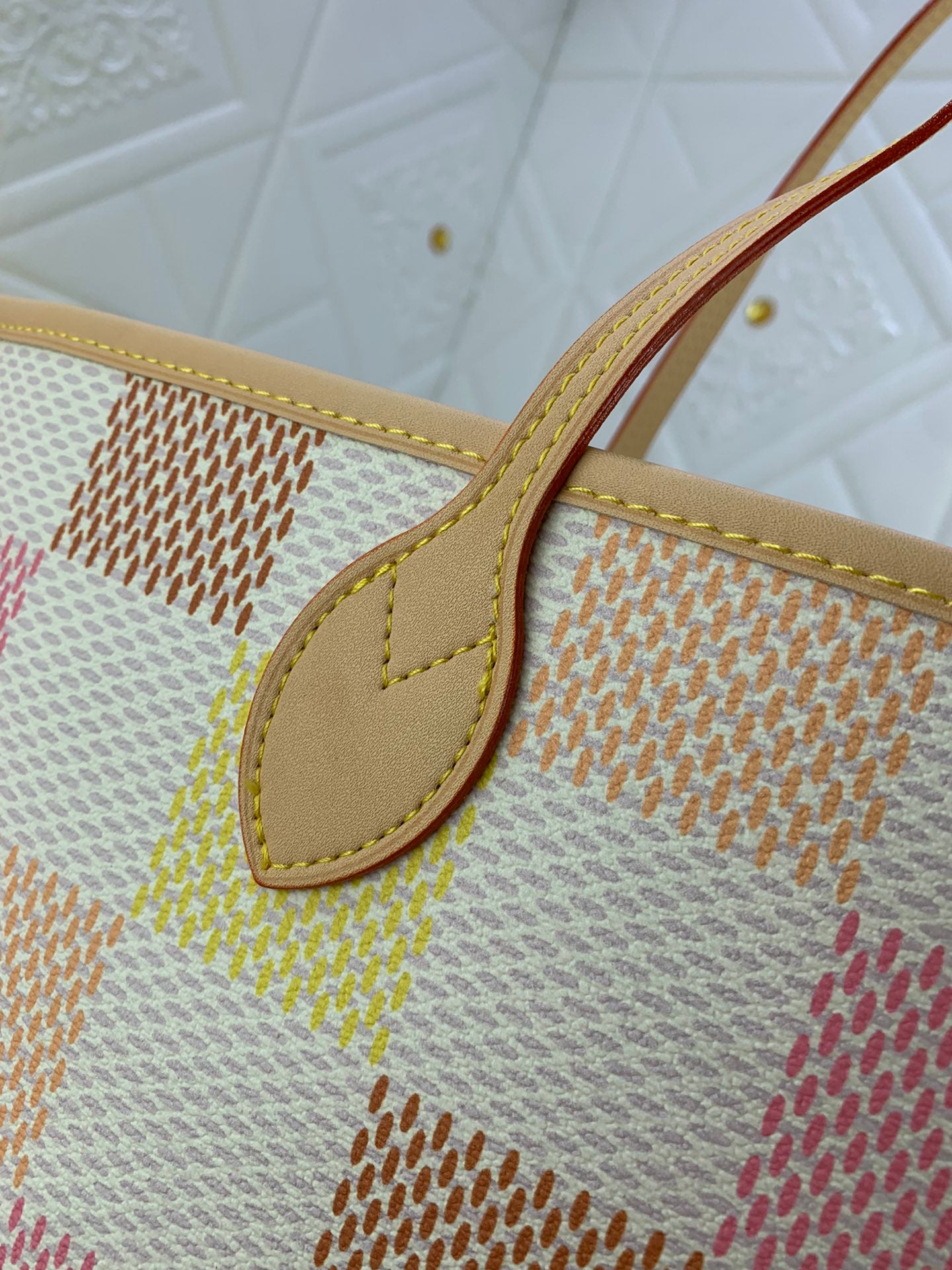 2XE341BDE Stylish leather bag 