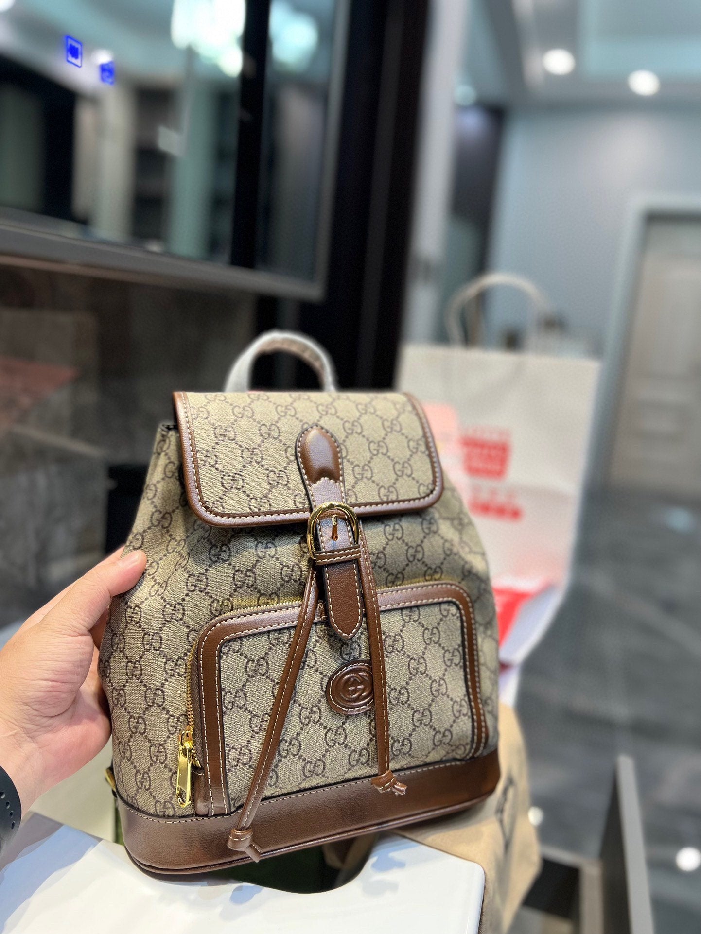 6XB224BDE Stylish leather backpacks