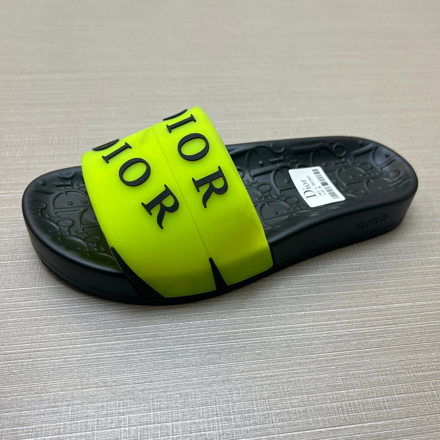 535ZD275ZDE Stylish Slippers