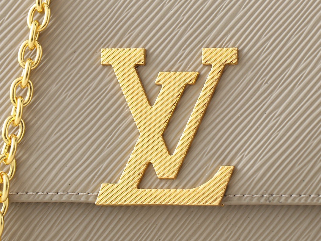 2WE1BDE Stylish leather bag