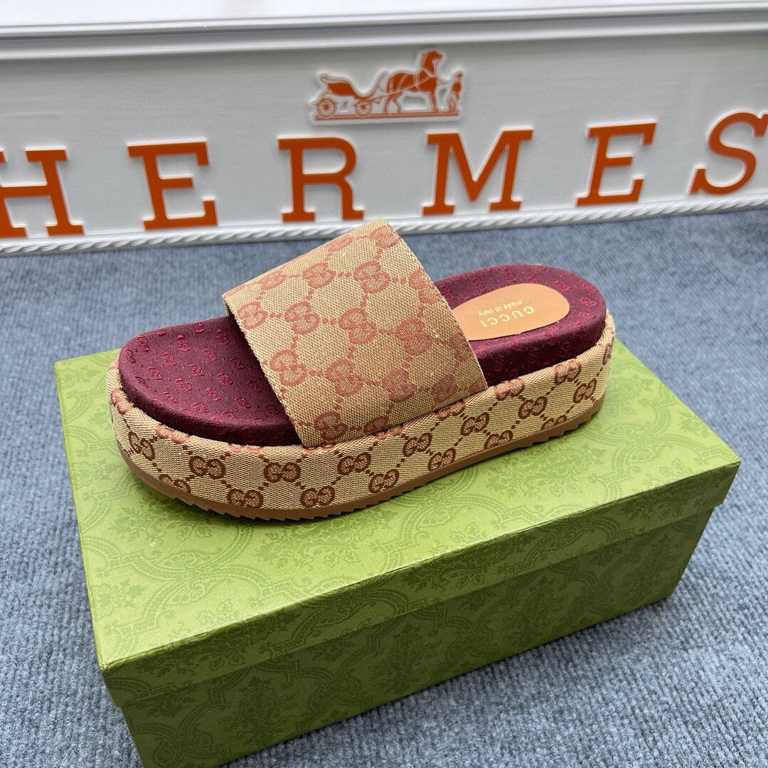 54B122ZDE Stylish slippers  Sole thickness 5.5cm