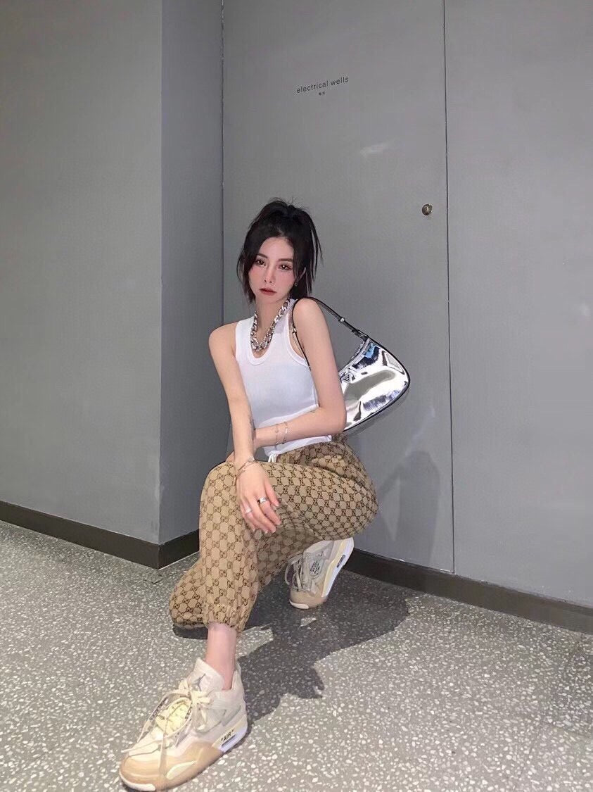 135WB15UDE Stylish Pants