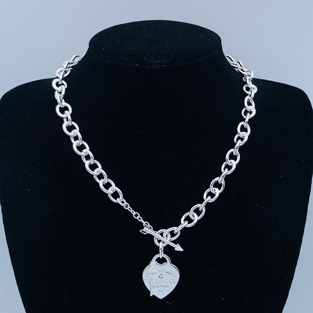 84T26XDE Stylish  Bracelets Necklaces